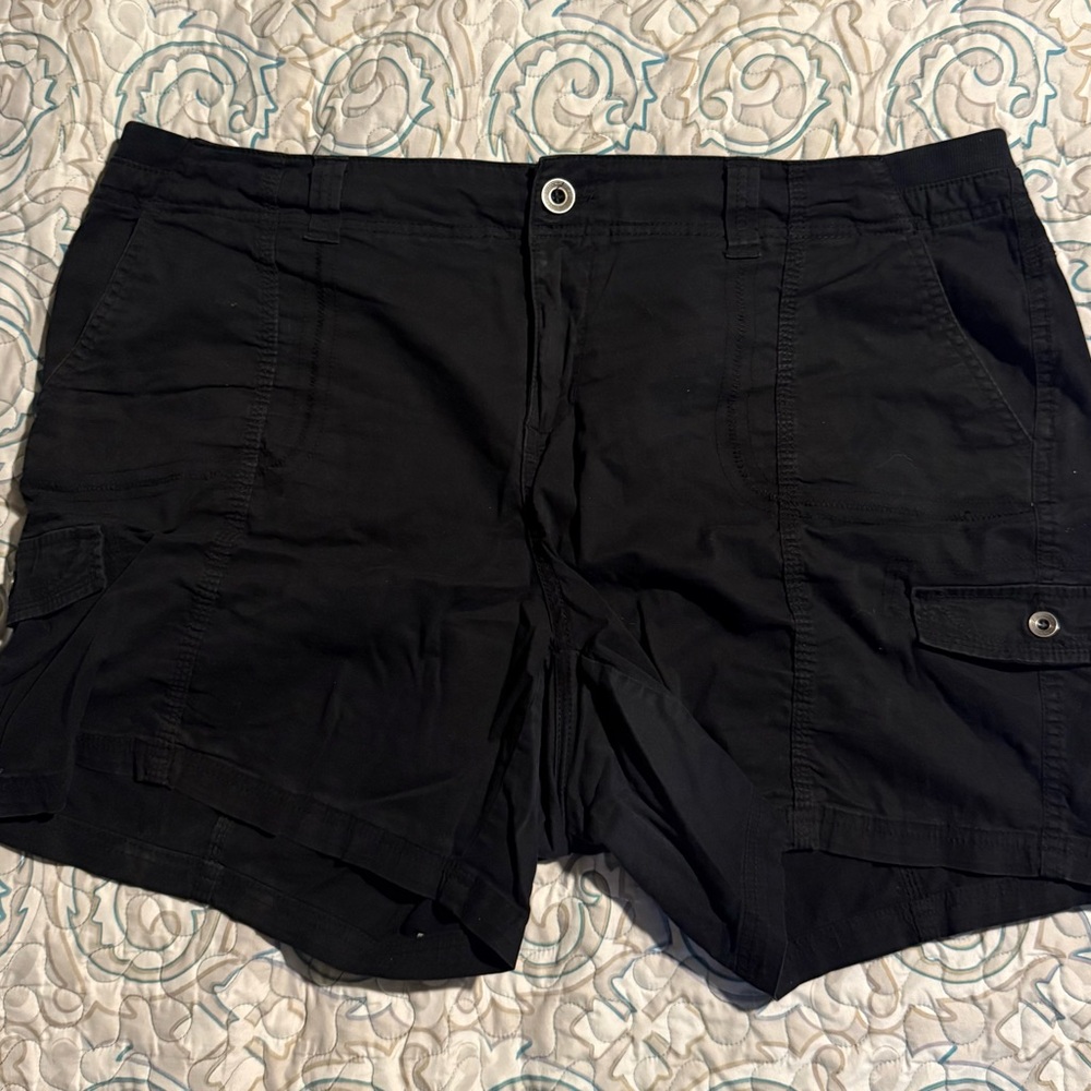 Style & Co. Black Cargo Shorts